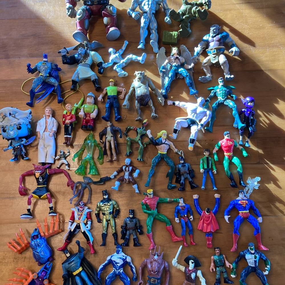 EXTRA LARGE LOT OF TOY CHARACTER FIGURES